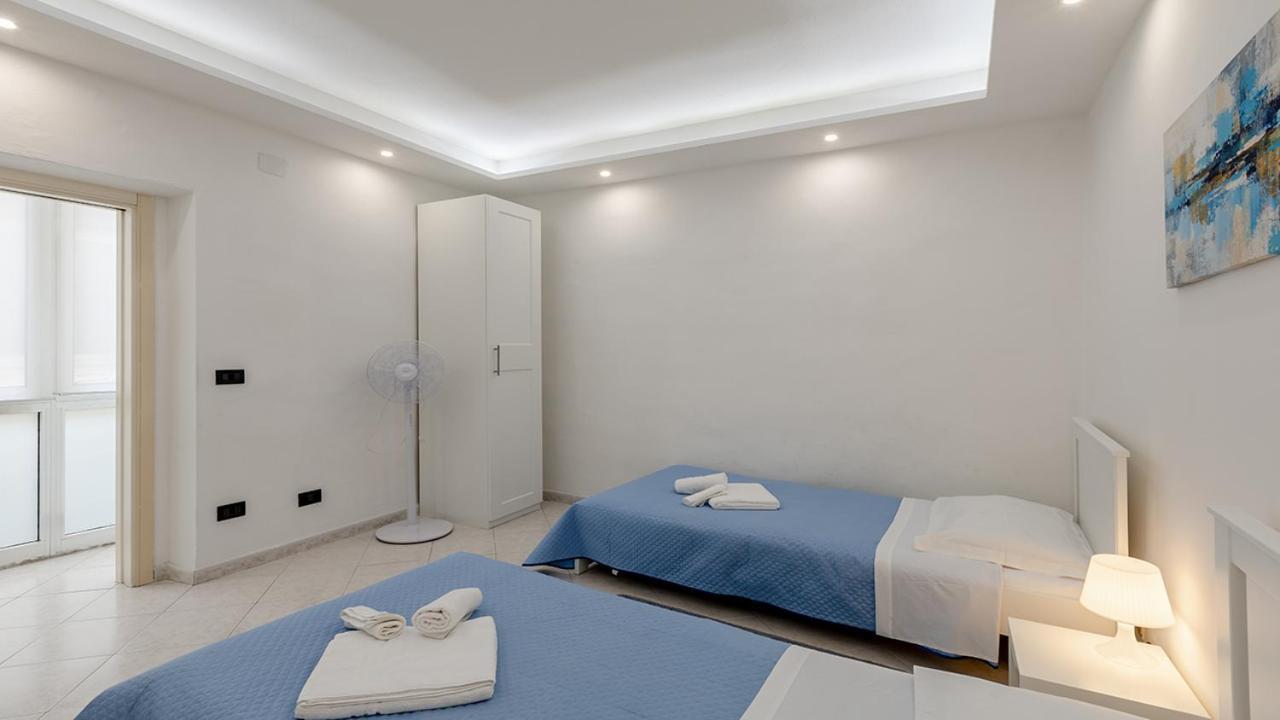 La Casa Di Nonno Roberto By Rentbeat Apartment Livorno Luaran gambar